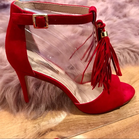 LOUISE ET CIE WOMEN'S TAGE TASSEL SANDAL - Picture 6 of 8